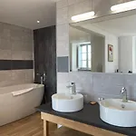 Hotel Logis Ancien Grand Séminaire Saint-Flour (Cantal)