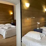 Hotel Logis Ancien Grand Séminaire *