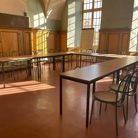 Hotel Logis Ancien Grand Seminaire Saint-Flour (Cantal)