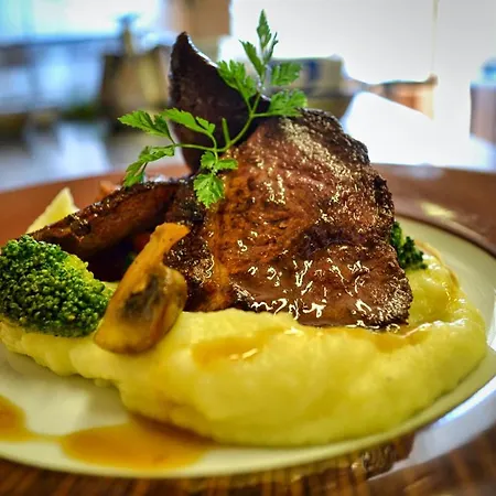 Hotel Logis Ancien Grand Seminaire