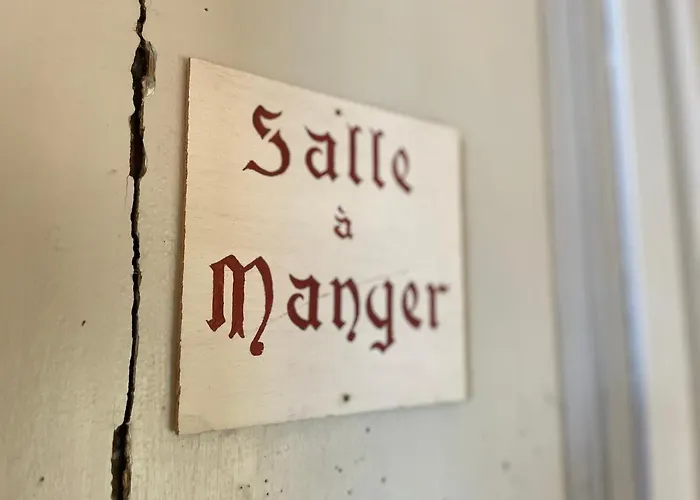 Logis Ancien Grand Seminaire Hotel Saint-Flour (Cantal)