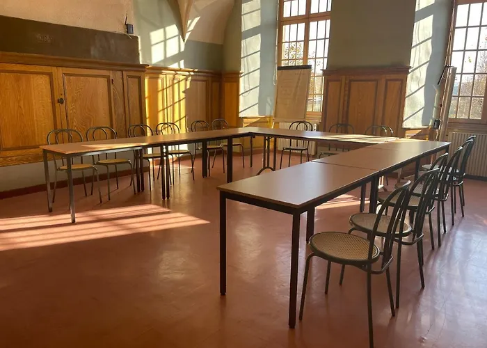 Hotel Logis Ancien Grand Seminaire Saint-Flour (Cantal)