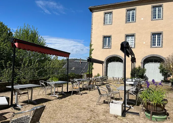 Hotel Logis Ancien Grand Seminaire *