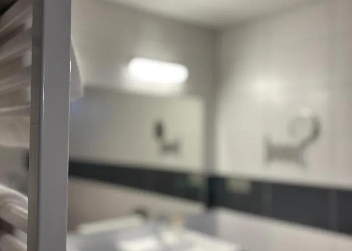 Logis Ancien Grand Seminaire Hotel *